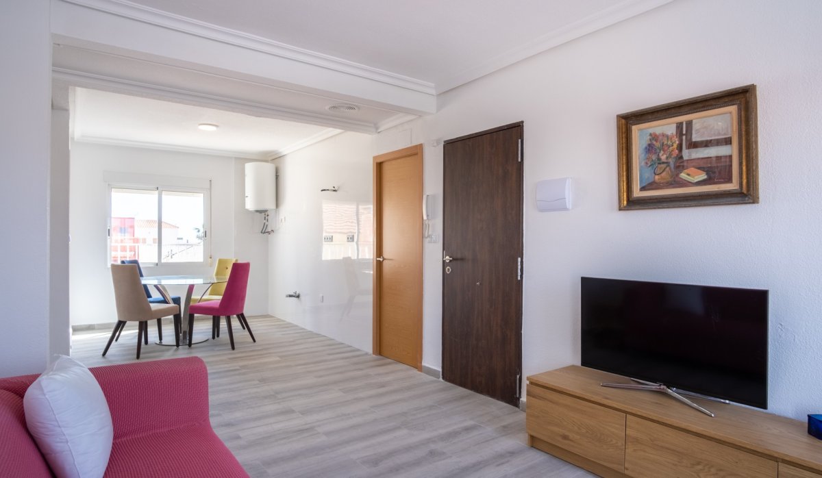 Resale - Apartment / flat - Pilar de la Horadada - Torre de la Horadada
