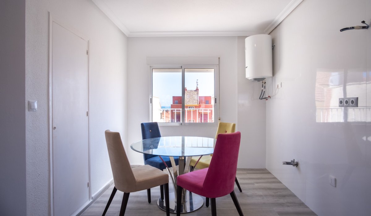 Resale - Apartment / flat - Pilar de la Horadada - Torre de la Horadada