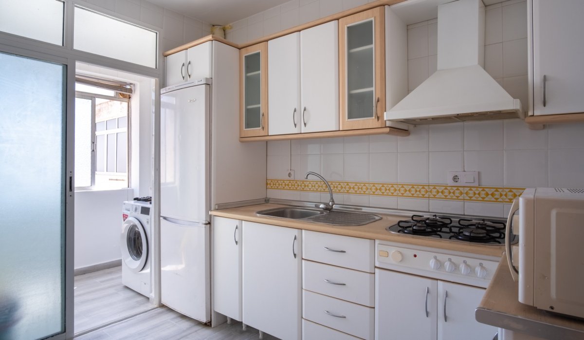 Resale - Apartment / flat - Pilar de la Horadada - Torre de la Horadada