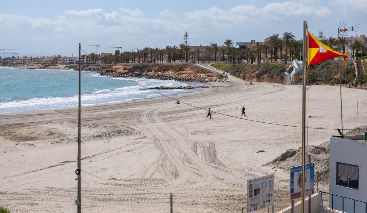 Resale - Apartment / flat - Pilar de la Horadada - Torre de la Horadada
