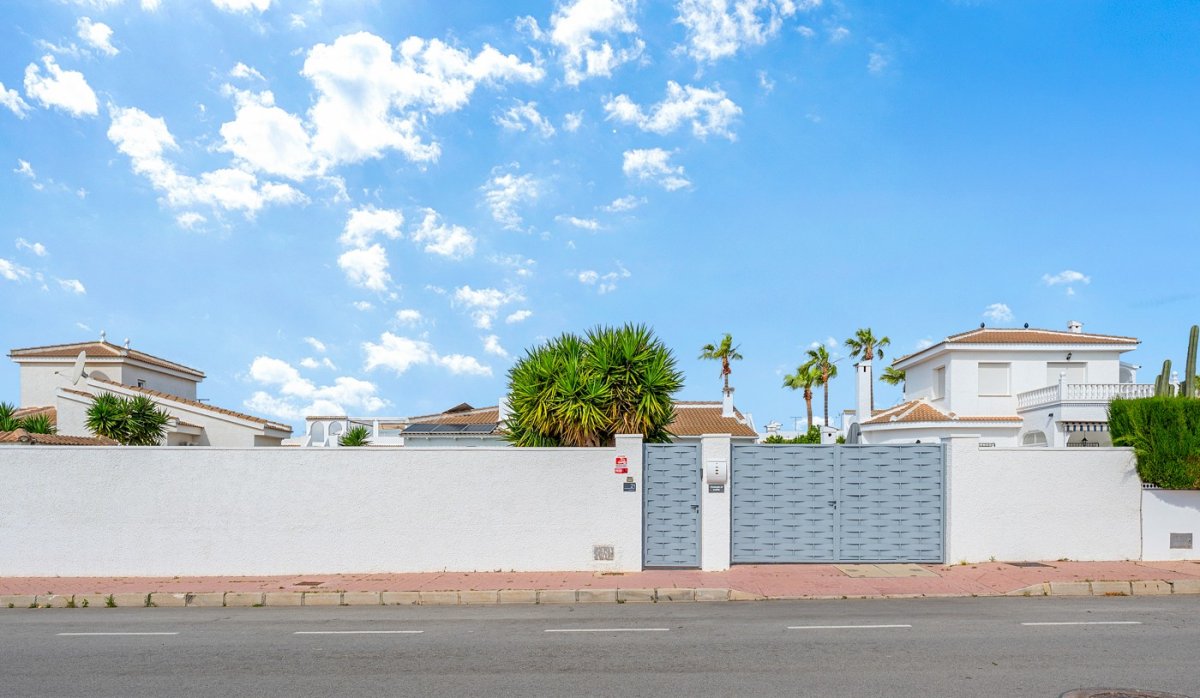 Revente - Maison de ville - Ciudad quesada - Pueblo Bravo