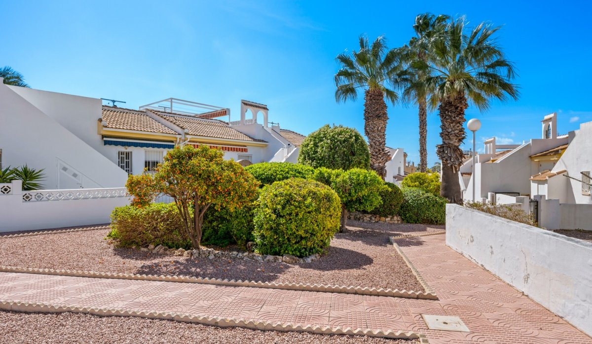 Revente - Villa / Jumelée - Benijofar - Monte Azul/ El Dorado