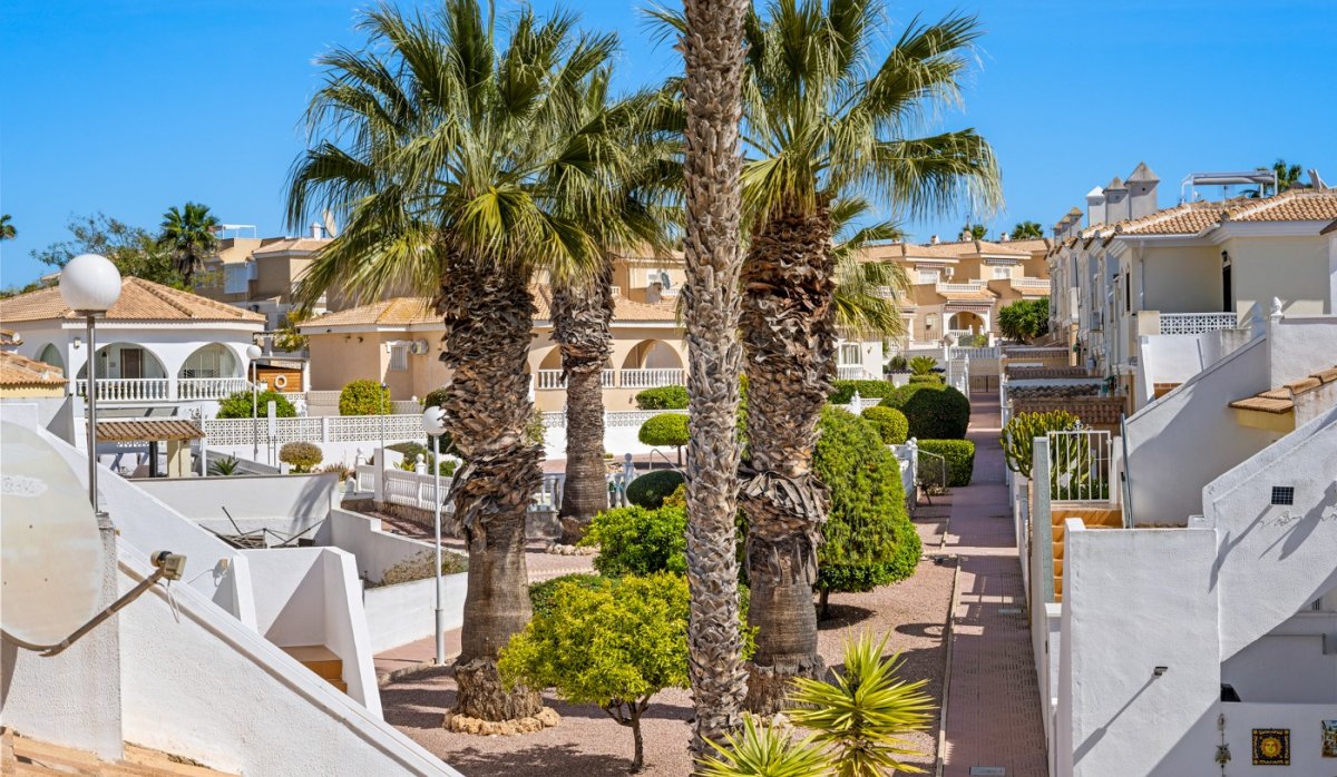 Revente - Villa / Jumelée - Benijofar - Monte Azul/ El Dorado