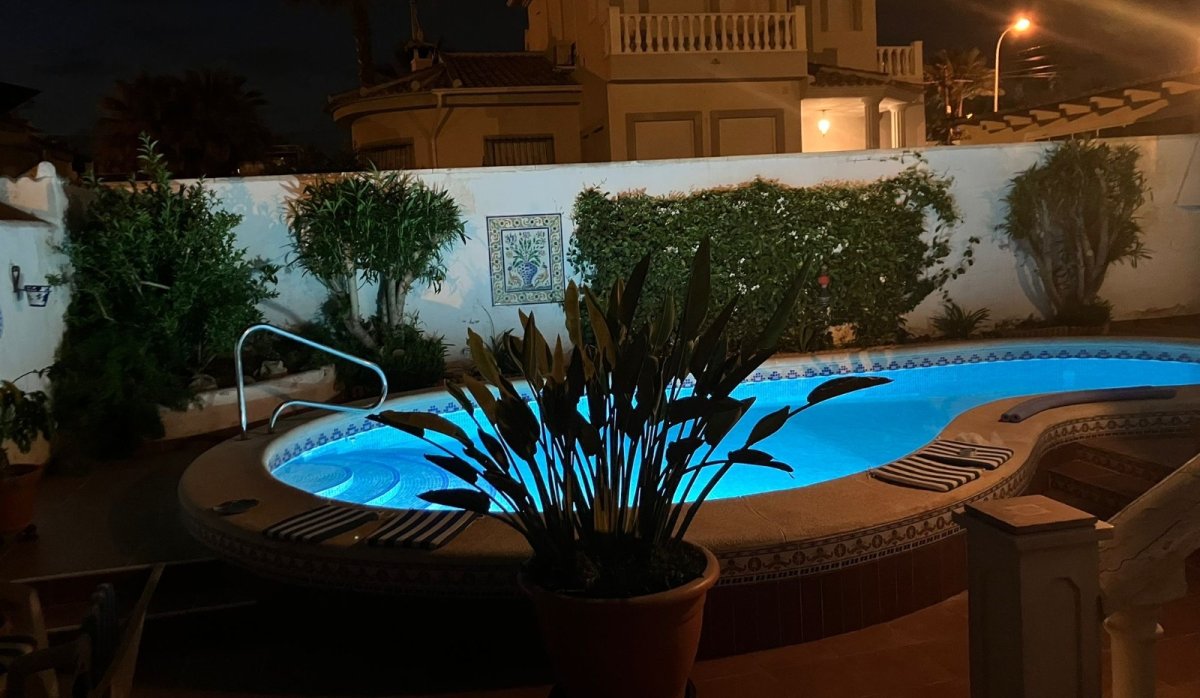 Revente - Maison de ville - Ciudad quesada - Central Quesada