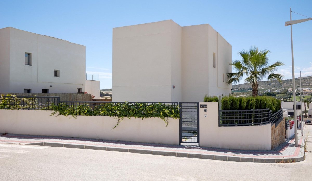 Obra nueva - Villa - Algorfa - La Finca Golf