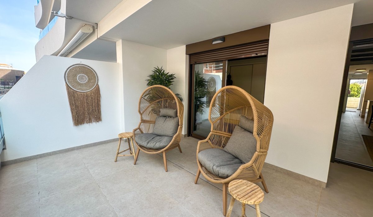 Resale - Apartment / flat - Orihuela Costa - Playa Flamenca