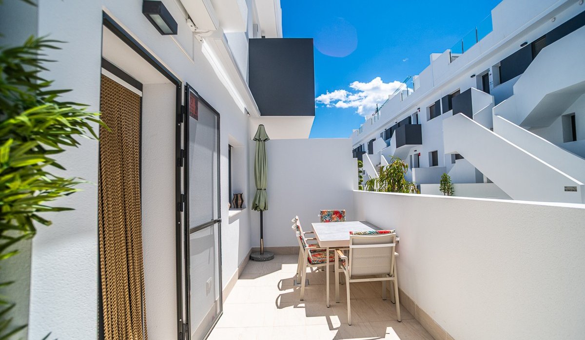 Resale - Apartment / flat - Torrevieja - LOS BALCONES - LOS ALTOS