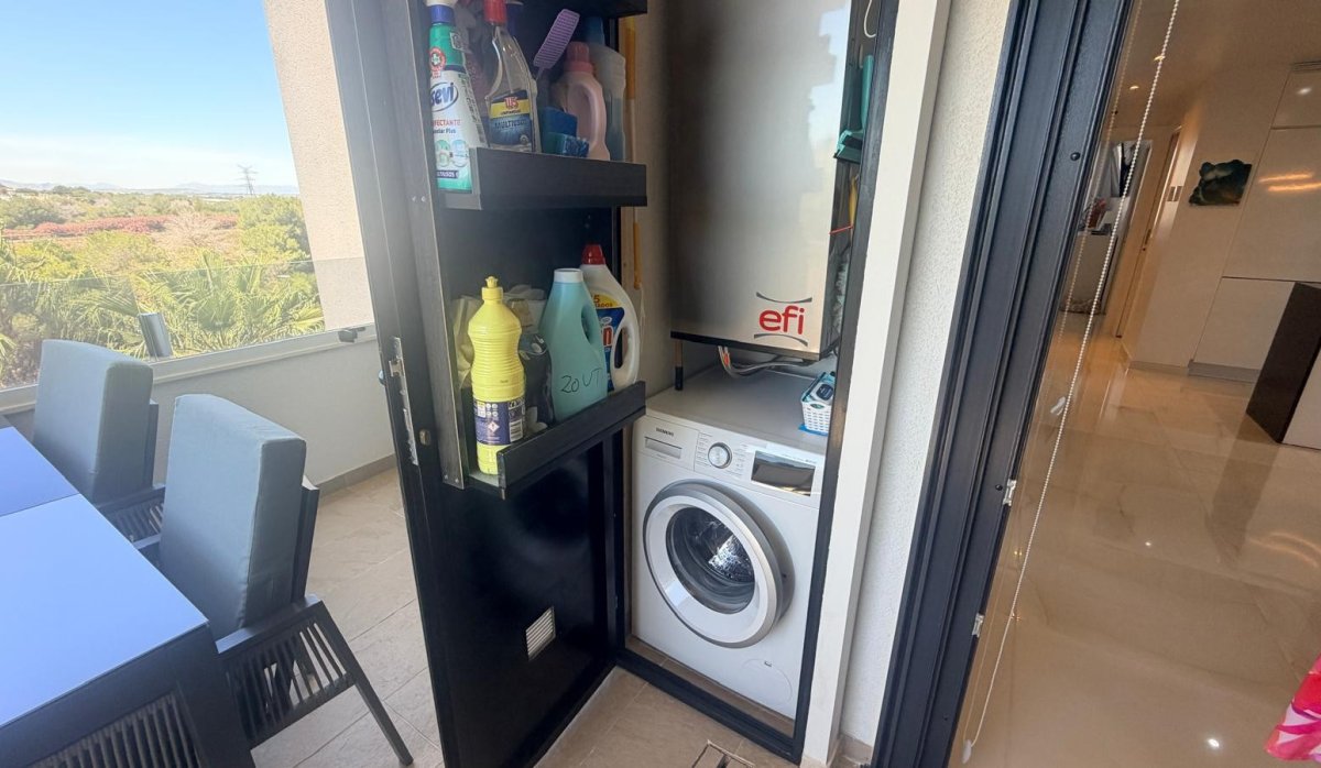 Resale - Apartment / flat - Torrevieja - Los Altos
