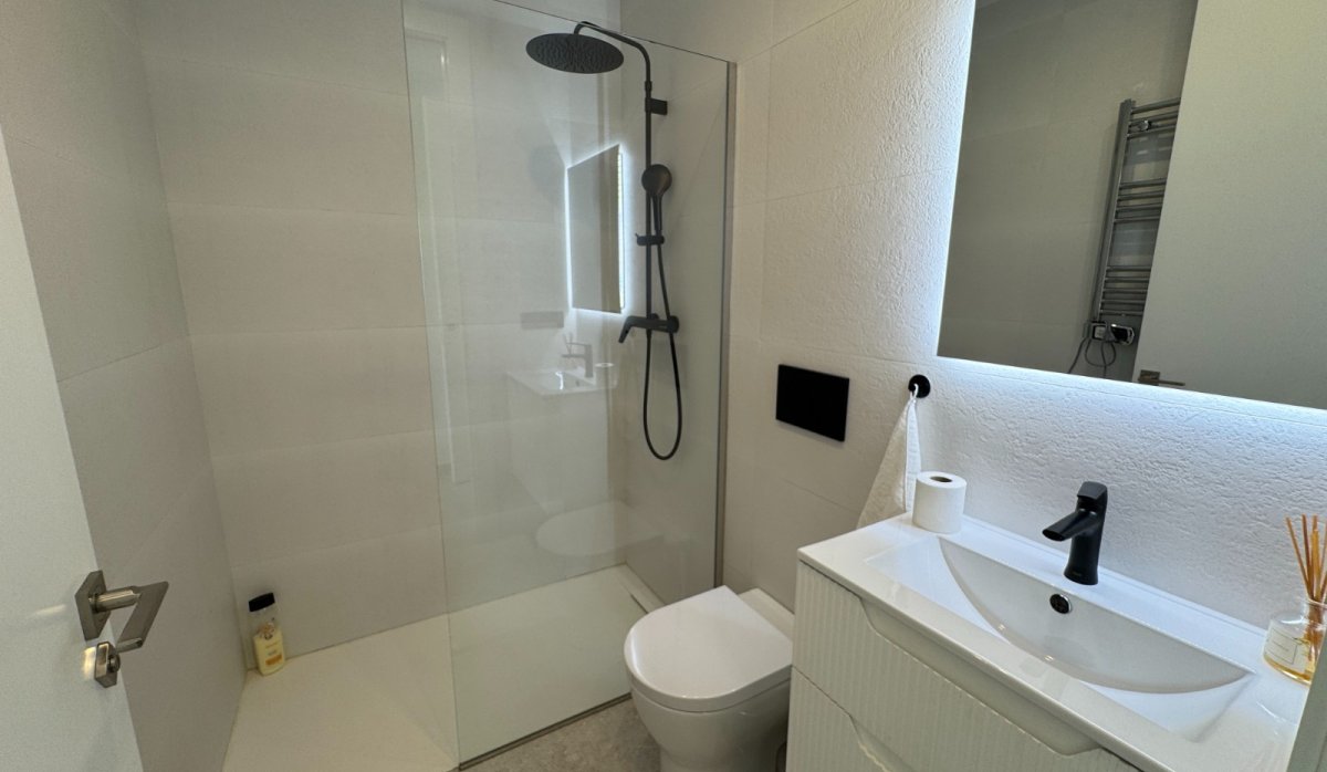 Resale - Apartment / flat - Guardamar del Segura - Los Secanos