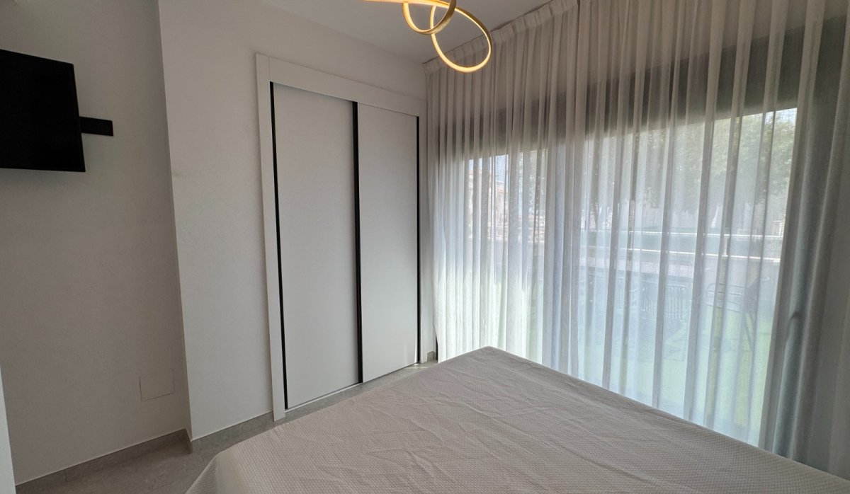 Resale - Apartment / flat - Guardamar del Segura - Los Secanos