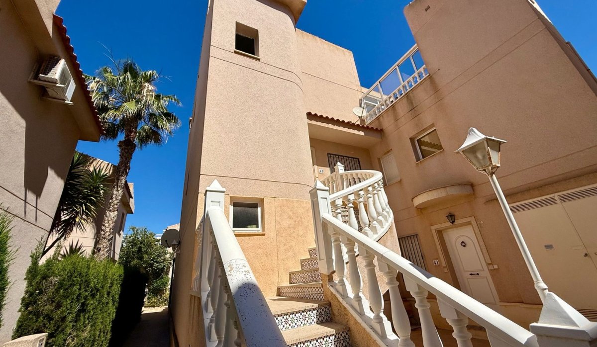 Resale - Apartment / flat - Orihuela Costa - Playa Flamenca