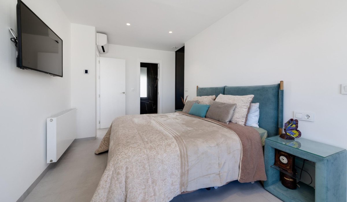 Nouvelle construction - Villa - Pilar de la Horadada - Roda Golf