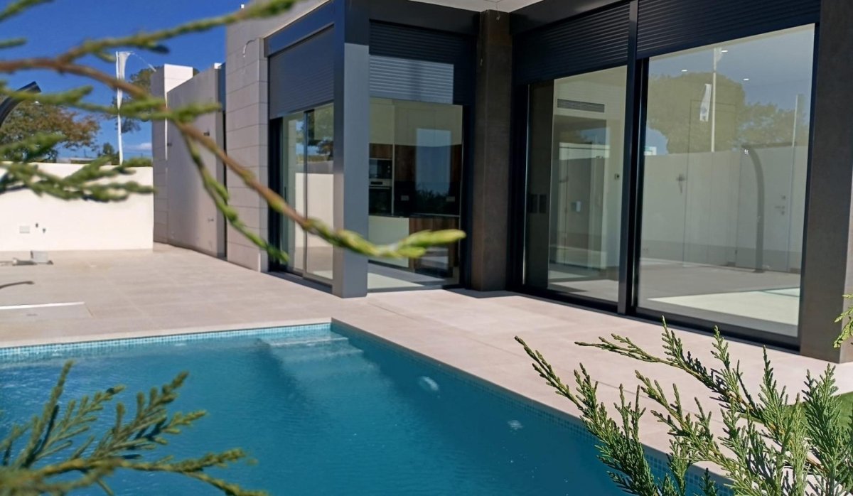 Nouvelle construction - Villa - Pilar de la Horadada - Roda Golf
