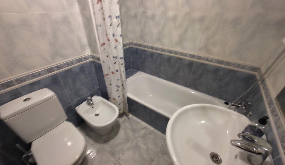 Reventa - Apartamento / piso - Torrevieja - Paseo maritimo