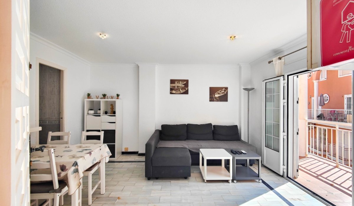 Reventa - Apartamento / piso - Torrevieja - La Mata