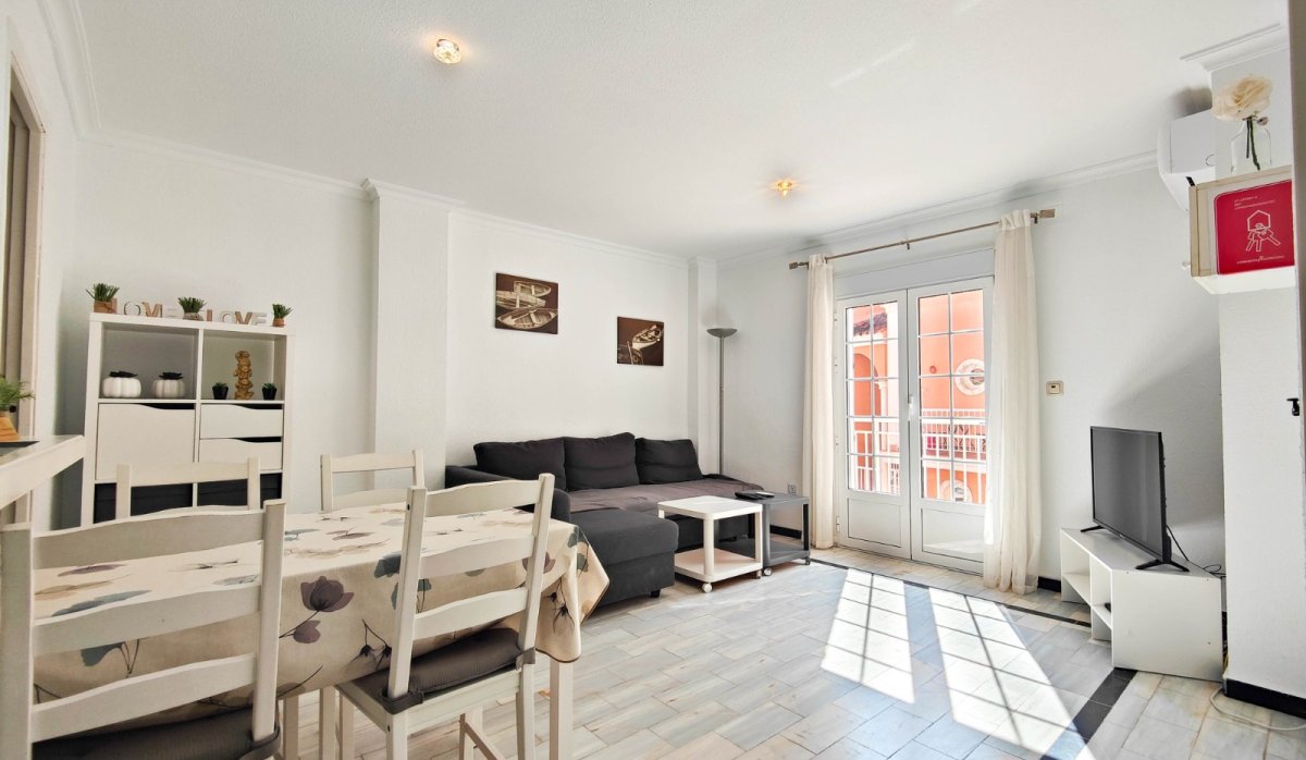 Reventa - Apartamento / piso - Torrevieja - La Mata