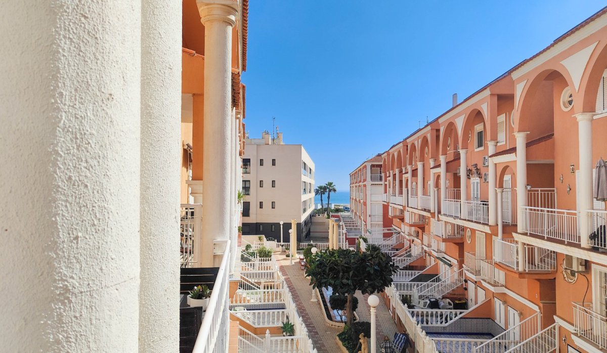 Reventa - Apartamento / piso - Torrevieja - La Mata