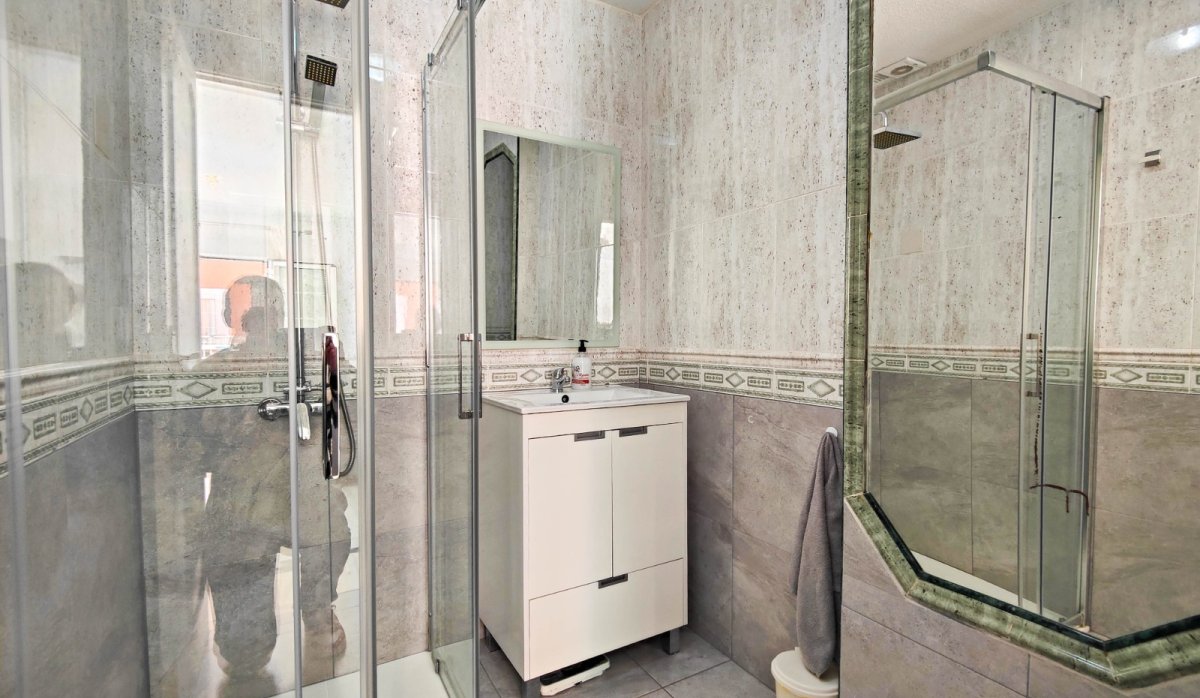 Reventa - Apartamento / piso - Torrevieja - La Mata