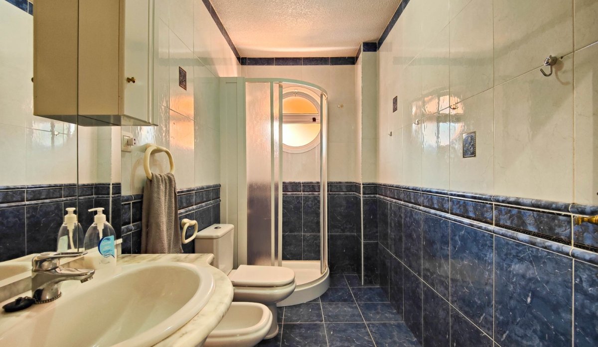 Reventa - Apartamento / piso - Torrevieja - La Mata