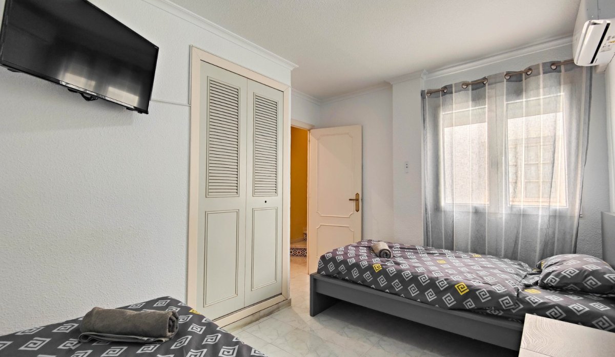 Reventa - Apartamento / piso - Torrevieja - La Mata