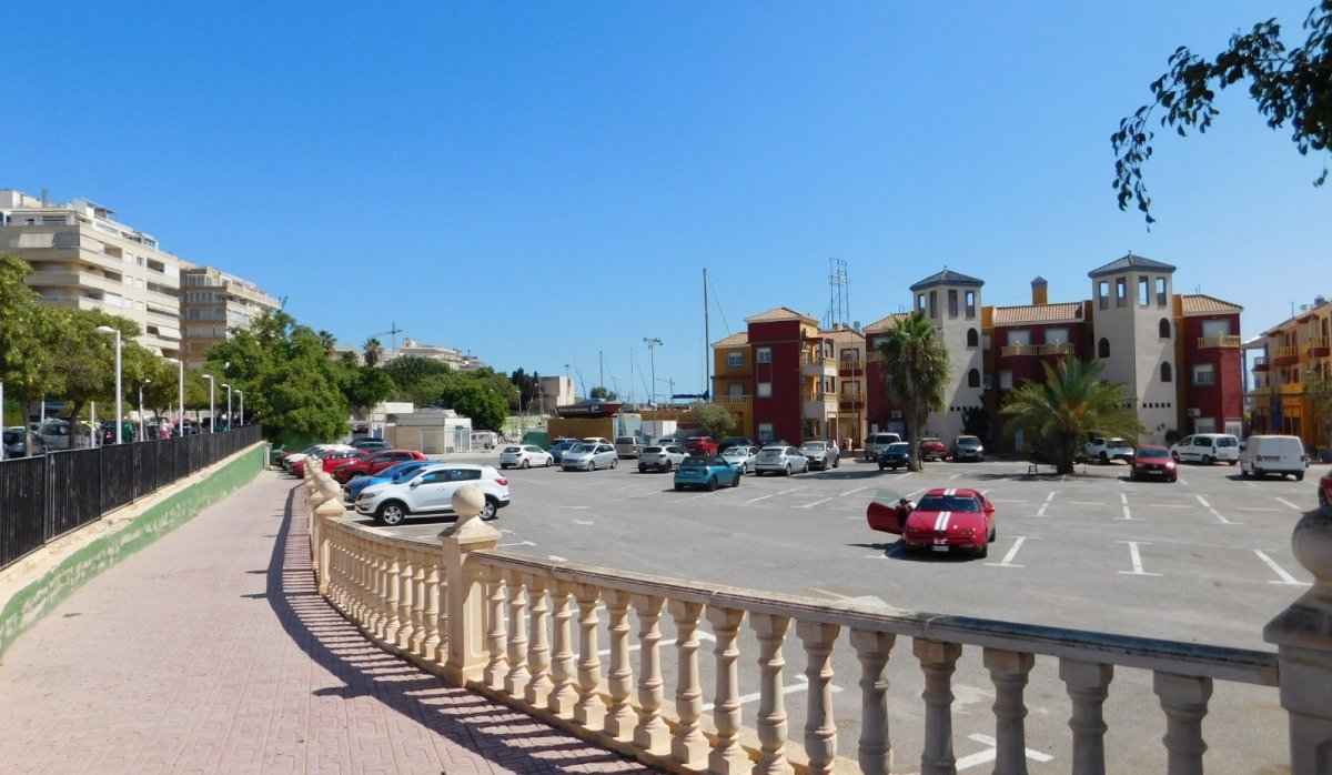 Resale - Apartment / flat - Torrevieja