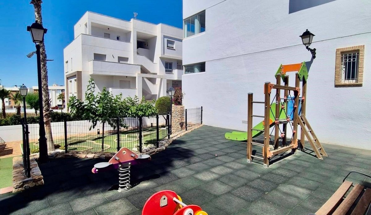 Revente - Appartement - Orihuela Costa - Villamartín