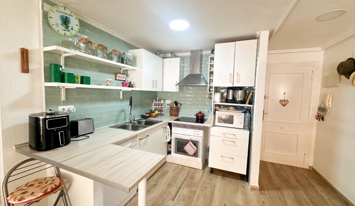 Reventa - Apartamento / piso - Torrevieja - Center