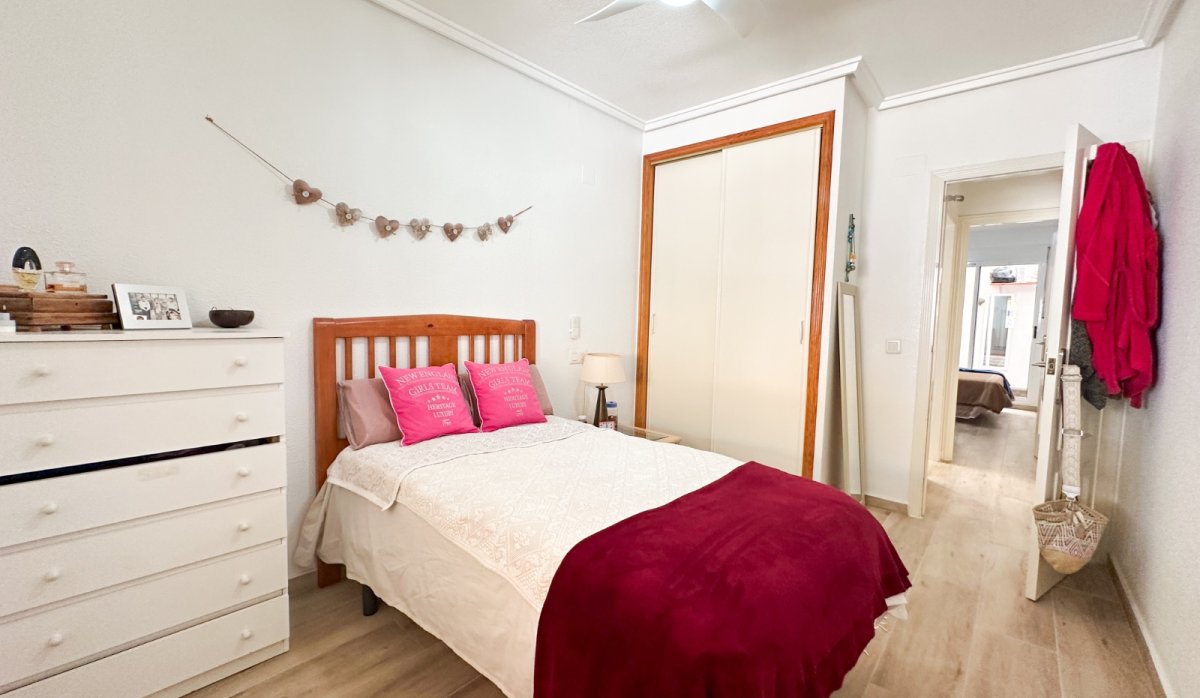 Reventa - Apartamento / piso - Torrevieja - Center