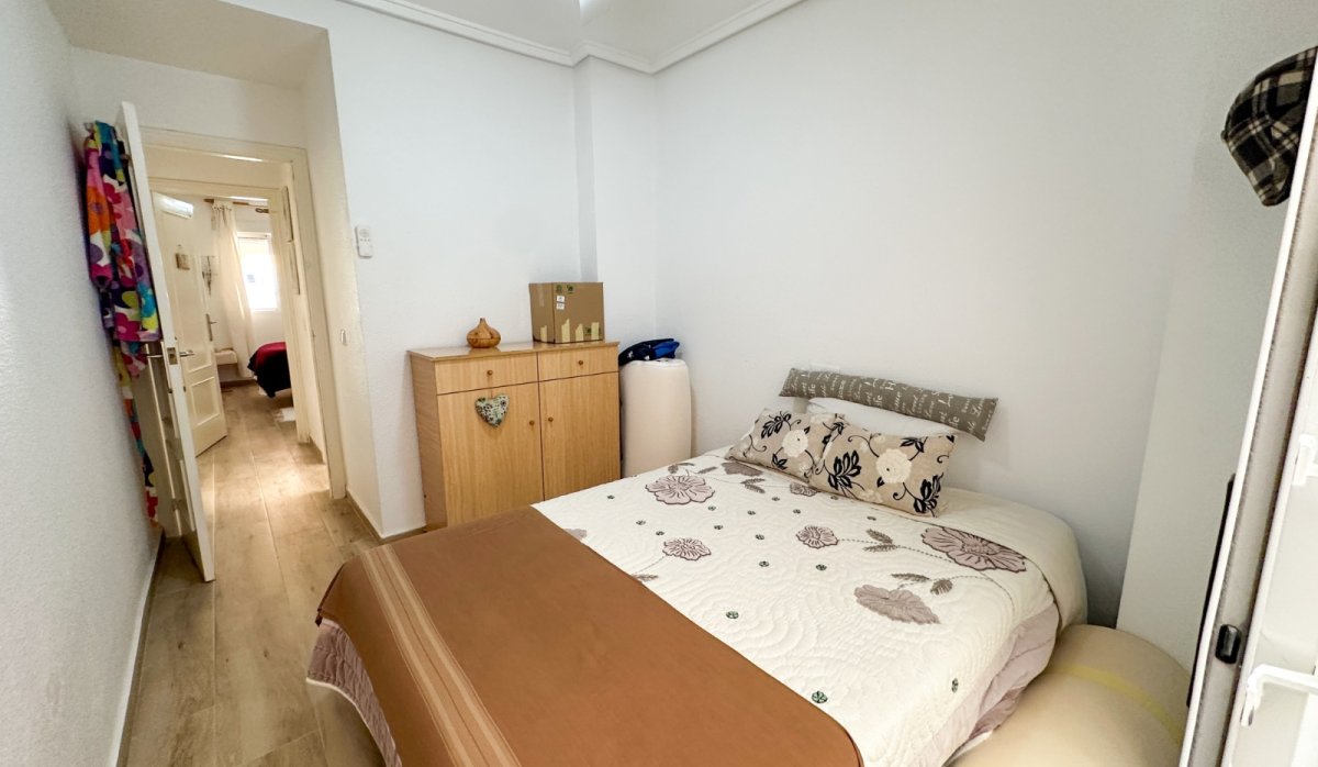 Reventa - Apartamento / piso - Torrevieja - Center