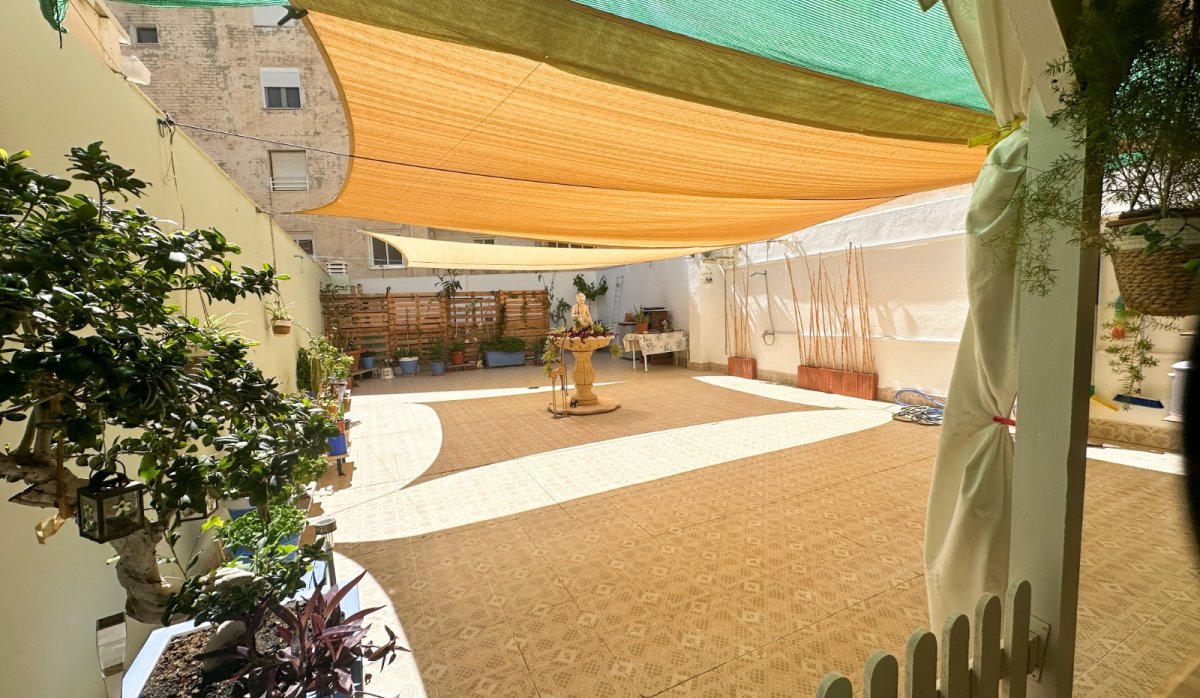 Reventa - Apartamento / piso - Torrevieja - Center