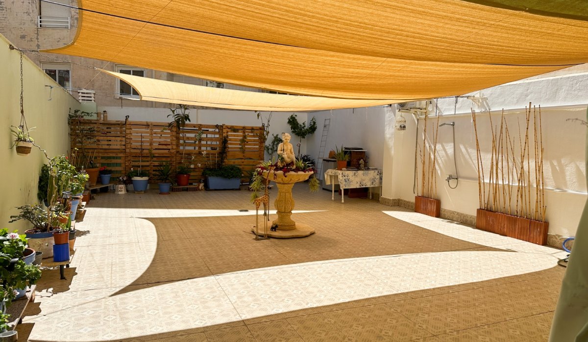 Reventa - Apartamento / piso - Torrevieja - Center