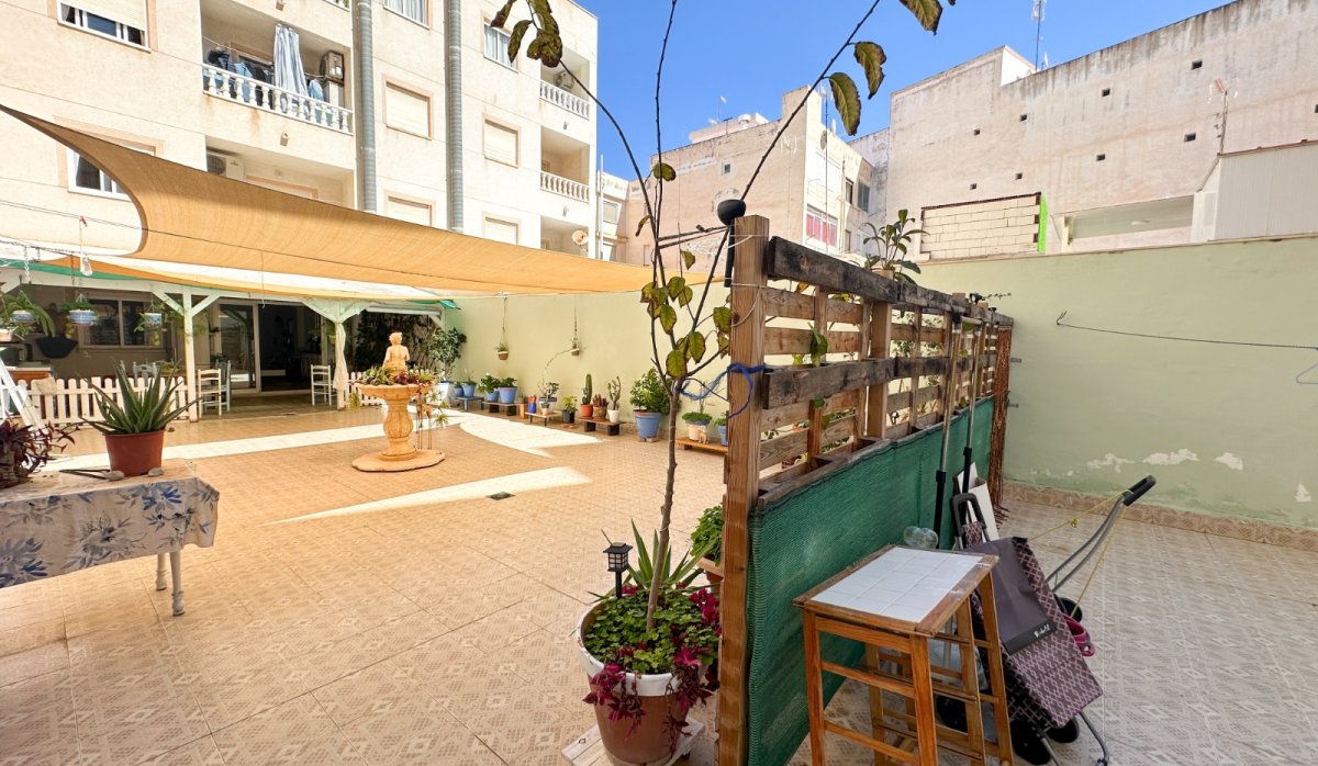 Reventa - Apartamento / piso - Torrevieja - Center