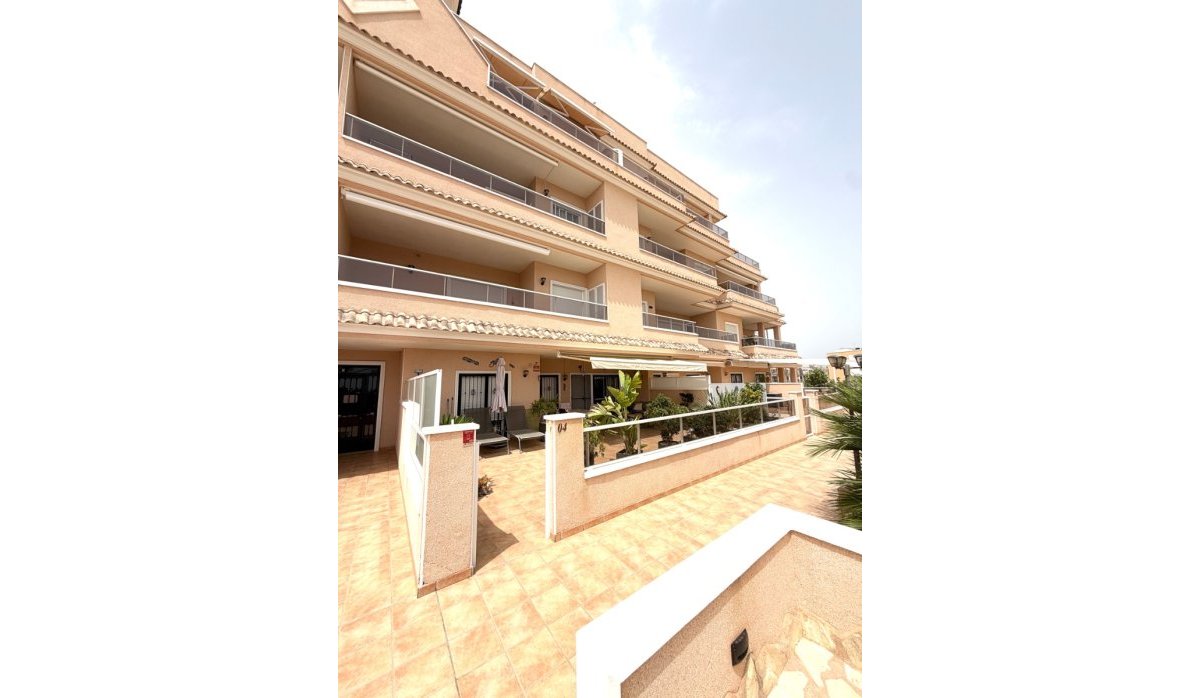 Location  - Apartment - Top Floor - Orihuela Costa - Cabo roig - La Zenia