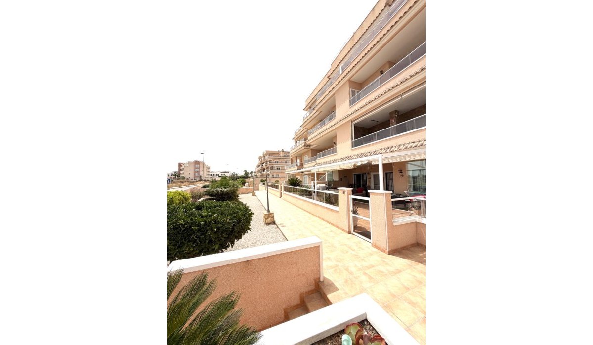 Location  - Apartment - Top Floor - Orihuela Costa - Cabo roig - La Zenia