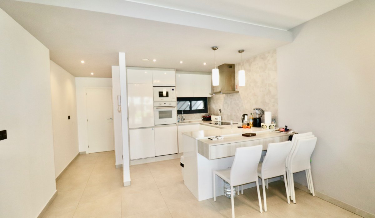 Reventa - Apartamento / piso - Guardamar del Segura - Guardamar - El Raso