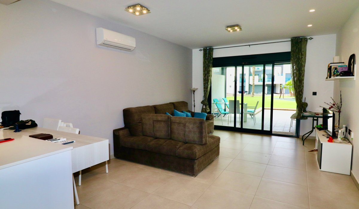 Reventa - Apartamento / piso - Guardamar del Segura - Guardamar - El Raso