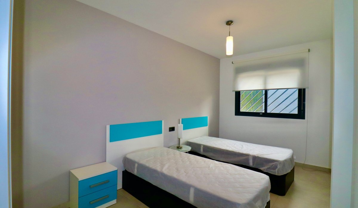 Reventa - Apartamento / piso - Guardamar del Segura - Guardamar - El Raso
