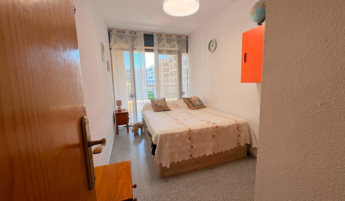 Resale - Apartment / flat - Guardamar del Segura