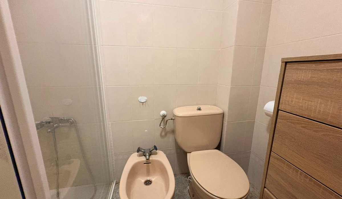 Resale - Apartment / flat - Guardamar del Segura