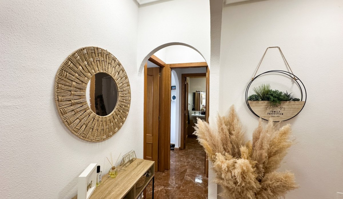 Resale - Apartment / flat - Guardamar del Segura