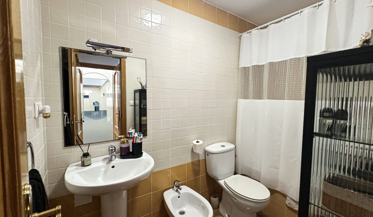 Resale - Apartment / flat - Guardamar del Segura