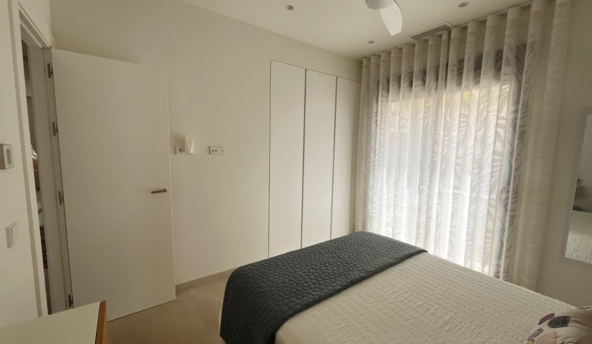 Resale - Townhouse - Los Montesinos - La Herrada