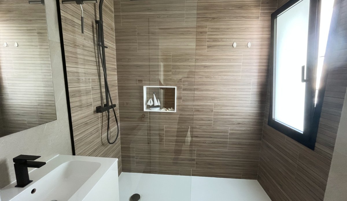 Resale - Townhouse - Los Montesinos - La Herrada