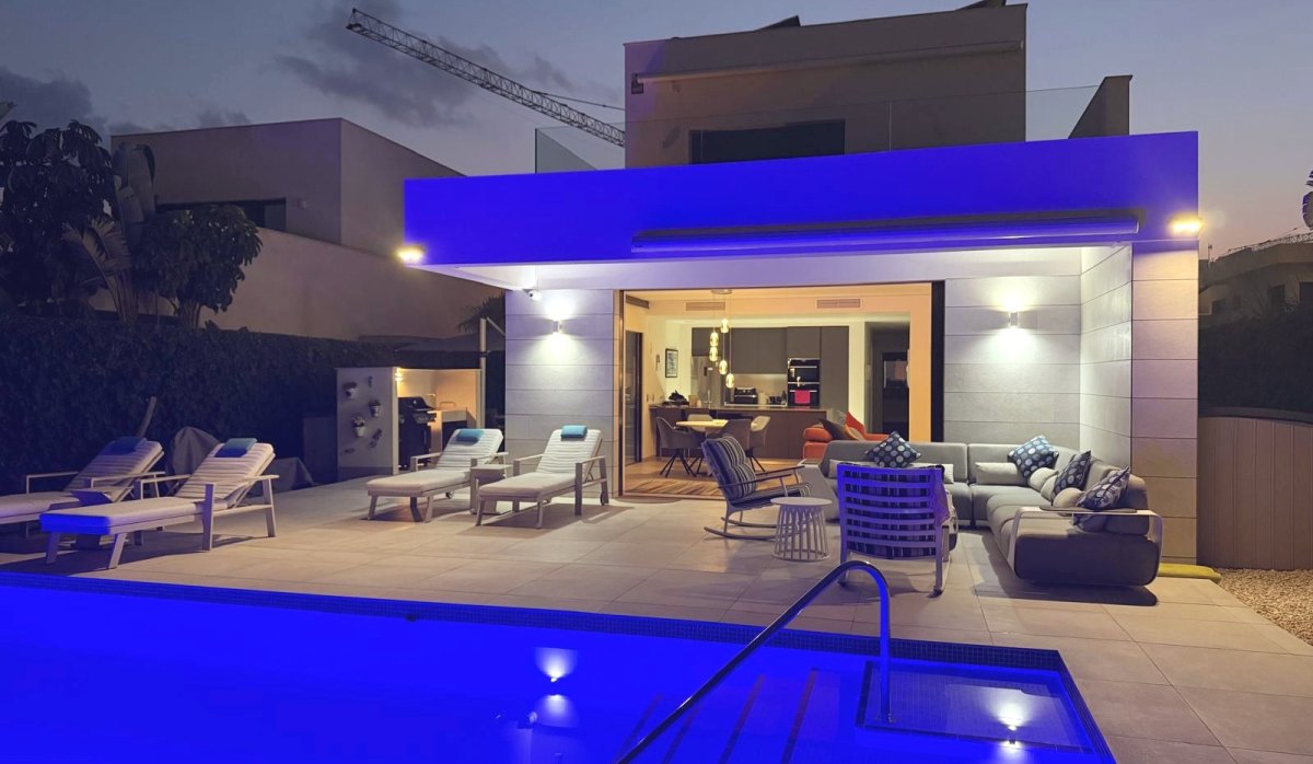 Resale - Townhouse - Los Montesinos - La Herrada