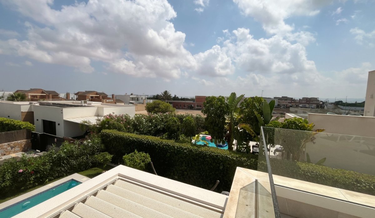 Resale - Townhouse - Los Montesinos - La Herrada