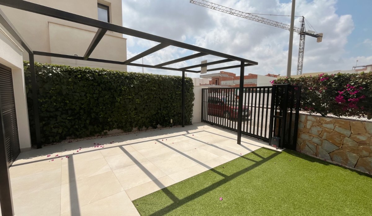 Resale - Townhouse - Los Montesinos - La Herrada