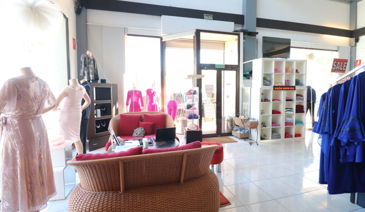 Reventa - Commercial (Leasehold) - Algorfa - La finca Golf