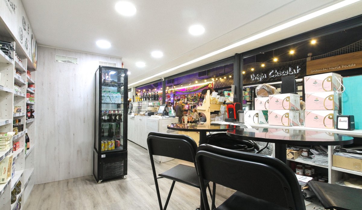 Reventa - Comercial - Alicante - - Centro  -