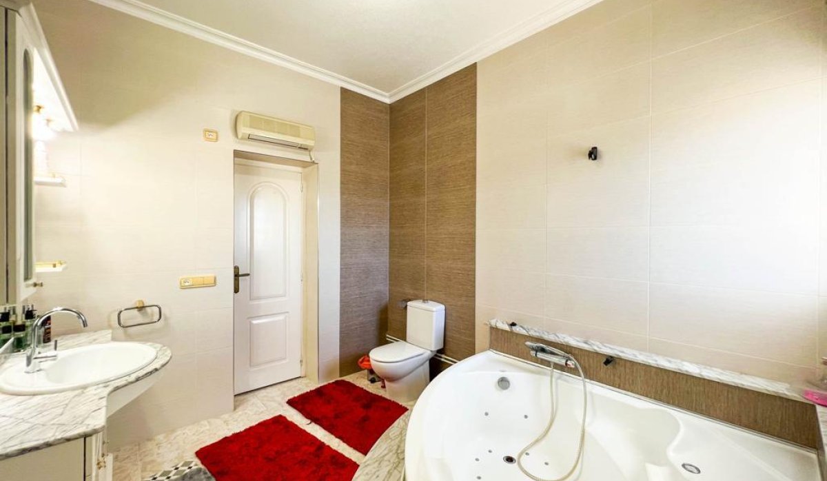 Revente - Villa - Ciudad quesada - Doña Pepa