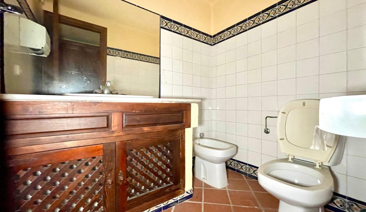 Revente - Commercial - Torrevieja - Playa Los Locos